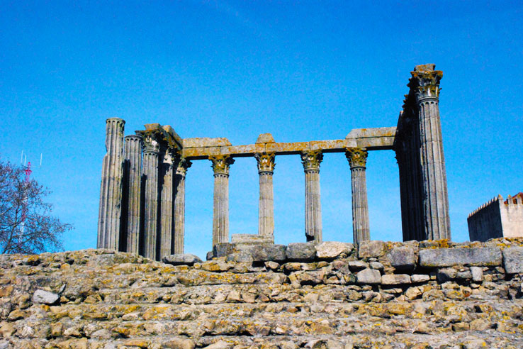 The Roman Temple of Évora, Templo de Diana